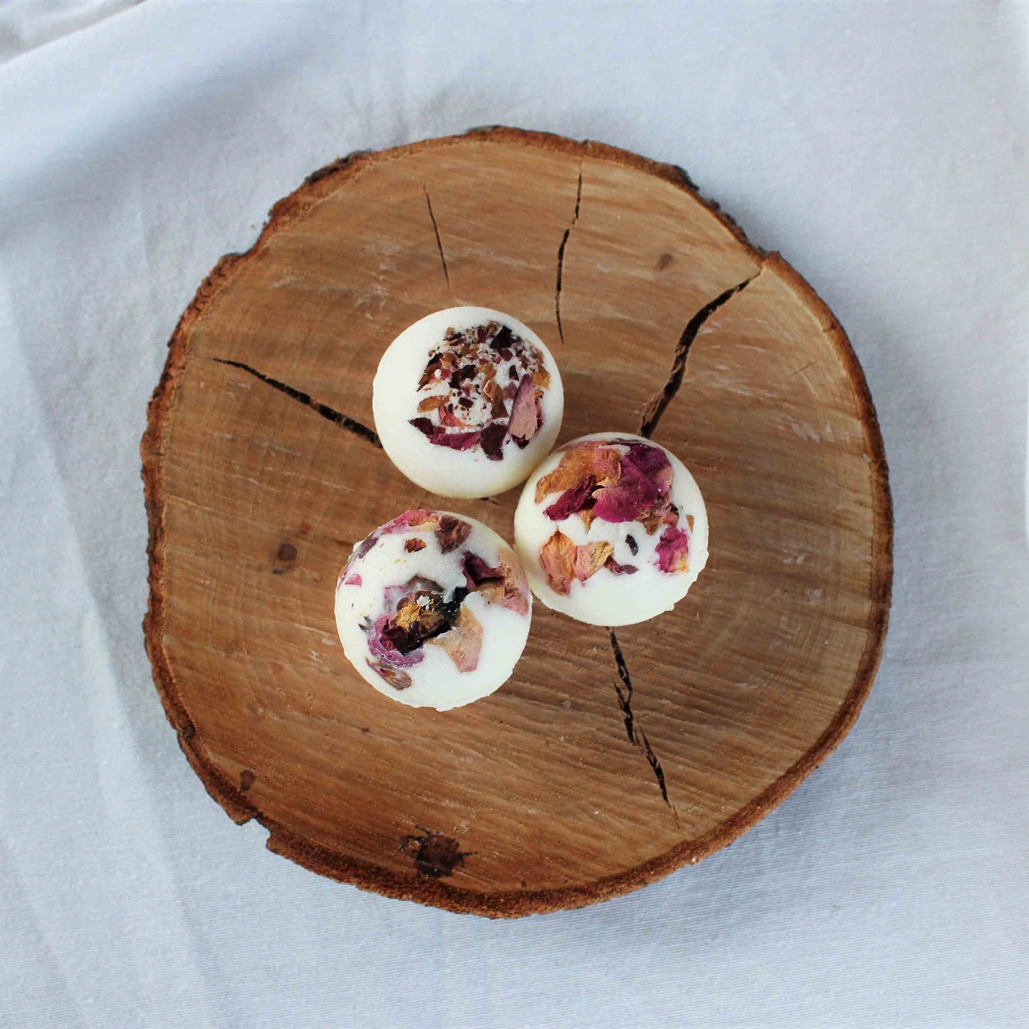 Bomba de baño natural de rosas